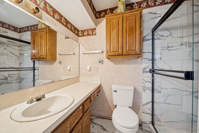 8102 N 121st East Avenue, Owasso, OK 74055
