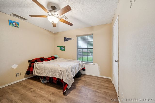 8102 N 121st East Avenue, Owasso, OK 74055