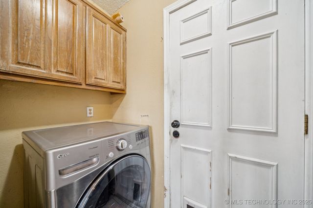 8102 N 121st East Avenue, Owasso, OK 74055