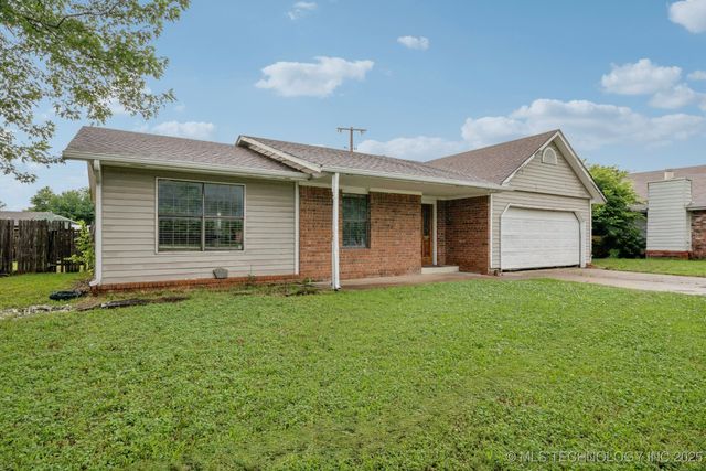 8102 N 121st East Avenue, Owasso, OK 74055