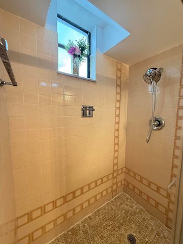 2500 Parkview Drive 1414, Hallandale Beach, FL 33009