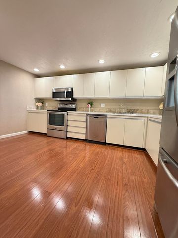 2500 Parkview Drive 1414, Hallandale Beach, FL 33009