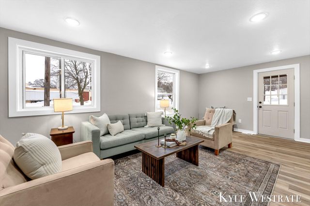 248 Matilda Street Ne, City Of Grand Rapids, MI 49503