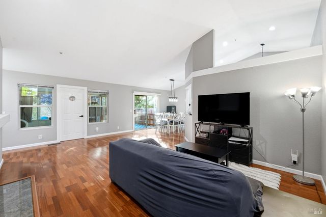 121 Gisela Dr, American Canyon, CA 94503