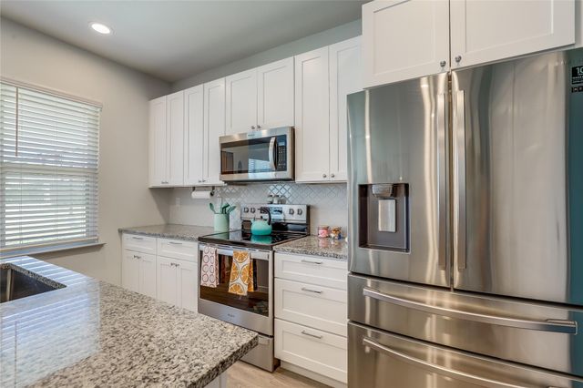 18814 Nicklaus DR, Leander, TX 78645