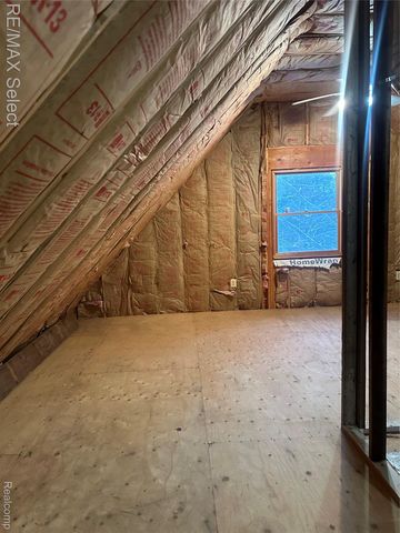 9710 Rattalee Lake Road, Springfield Charter Township, MI 48348