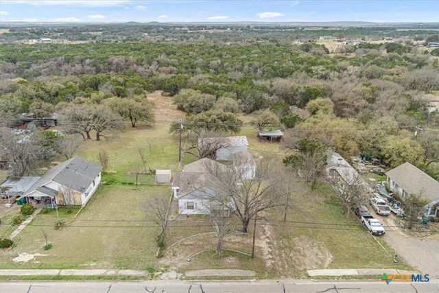 1118 W Main Street, Gatesville, TX 76528