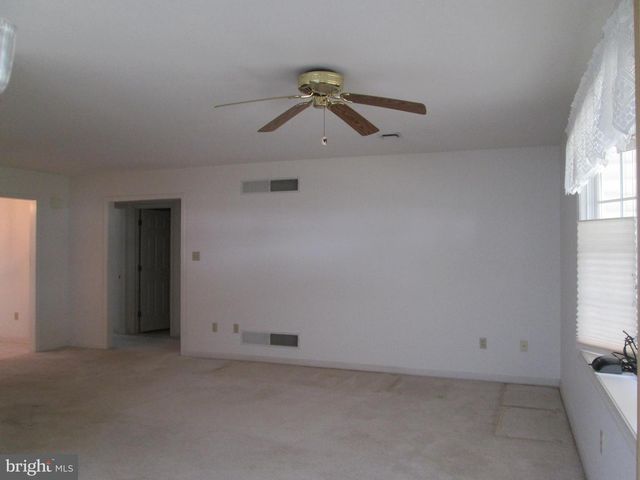 11 CLIFTON TERRACE, Carlisle, PA 17015
