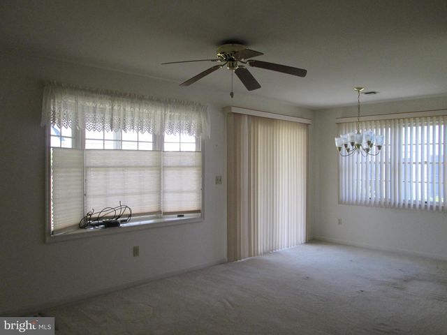 11 CLIFTON TERRACE, Carlisle, PA 17015