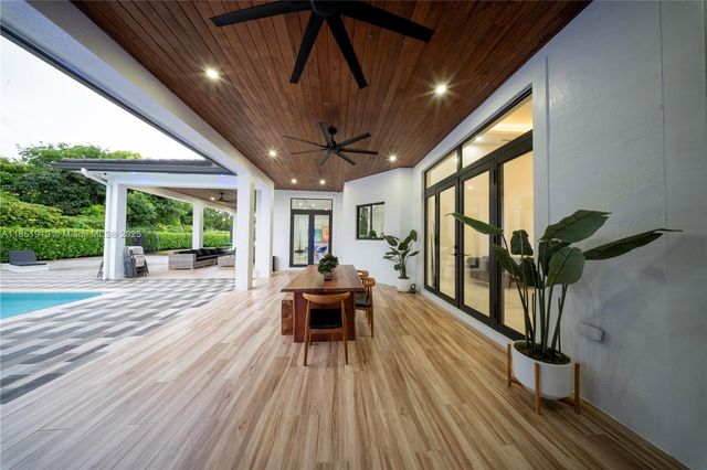 23055 SW 172 Ct, Miami, FL 33170