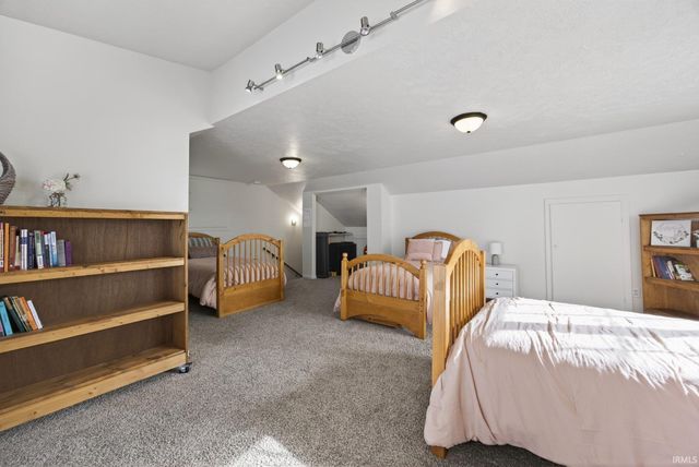 7505 E Kerr Creek Road, Bloomington, IN 47408