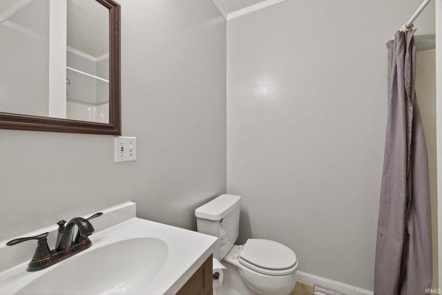 7505 E Kerr Creek Road, Bloomington, IN 47408
