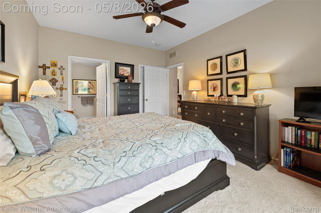 2185 Leighton Drive, Shelby Charter Township, MI 48317