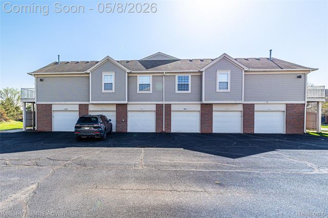 2185 Leighton Drive, Shelby Charter Township, MI 48317