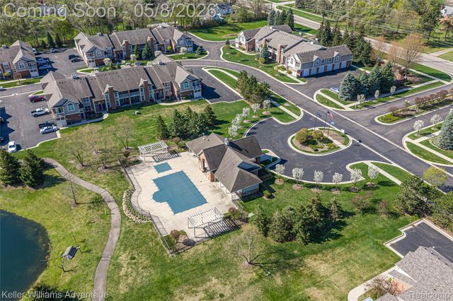 2185 Leighton Drive, Shelby Charter Township, MI 48317