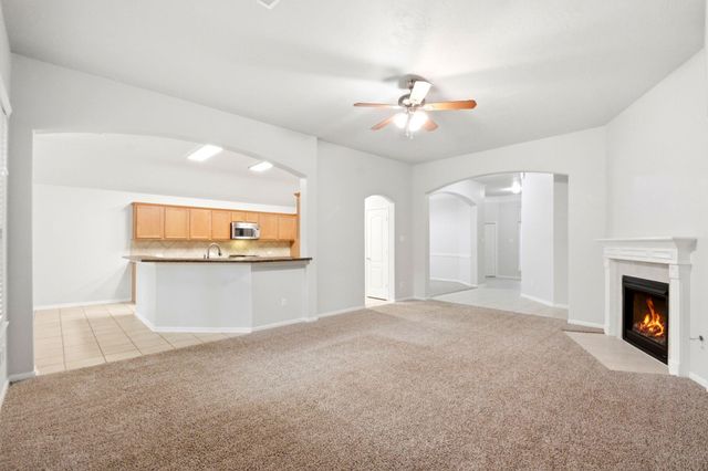 31710 Midlake Park, Conroe, TX 77385