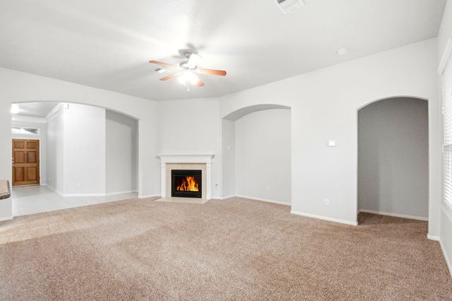 31710 Midlake Park, Conroe, TX 77385