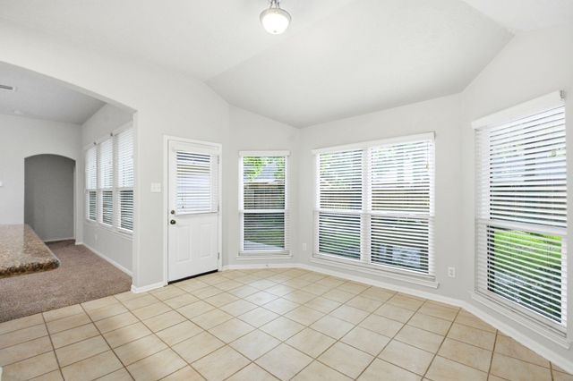 31710 Midlake Park, Conroe, TX 77385