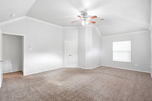 31710 Midlake Park, Conroe, TX 77385
