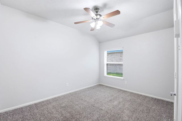 31710 Midlake Park, Conroe, TX 77385