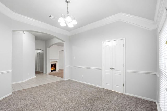 31710 Midlake Park, Conroe, TX 77385