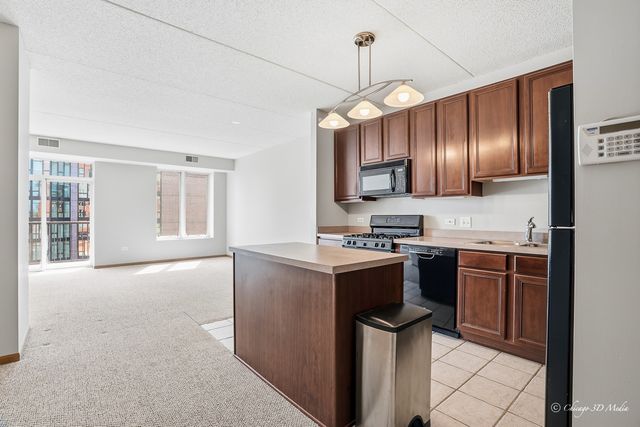 515 Main Street 507, Evanston, IL 60202