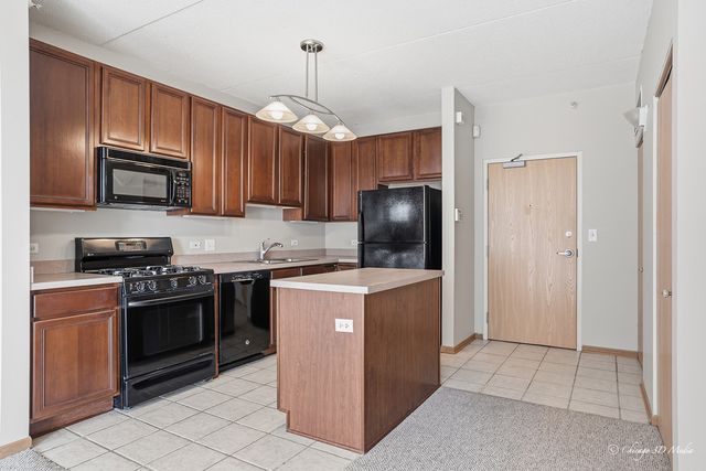 515 Main Street 507, Evanston, IL 60202