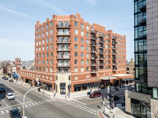 515 Main Street 507, Evanston, IL 60202