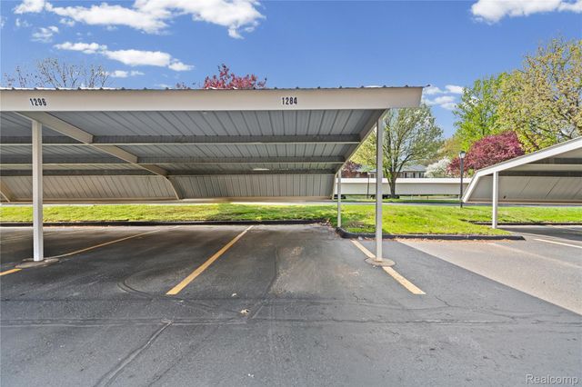 1284 Shoemaker Drive, Westland, MI 48185