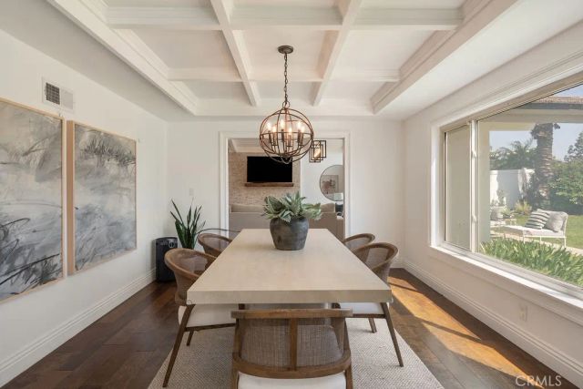 11042 Hunting Horn Drive, North Tustin, CA 92705