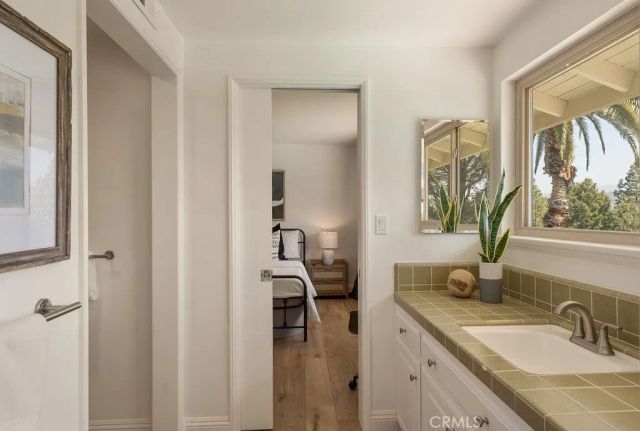 11042 Hunting Horn Drive, North Tustin, CA 92705