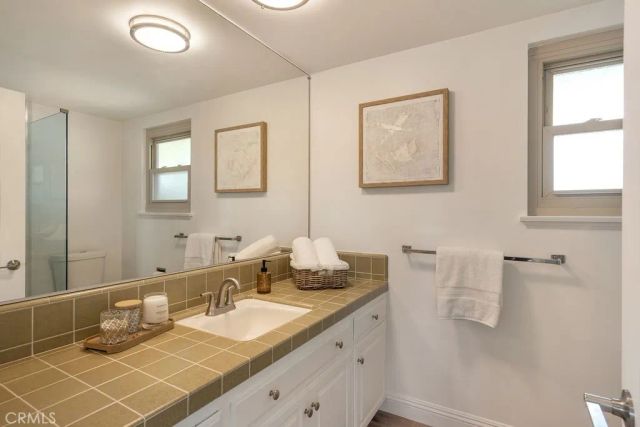 11042 Hunting Horn Drive, North Tustin, CA 92705