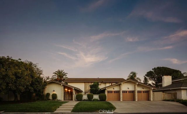 11042 Hunting Horn Drive, North Tustin, CA 92705
