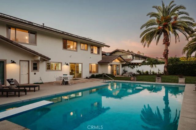11042 Hunting Horn Drive, North Tustin, CA 92705