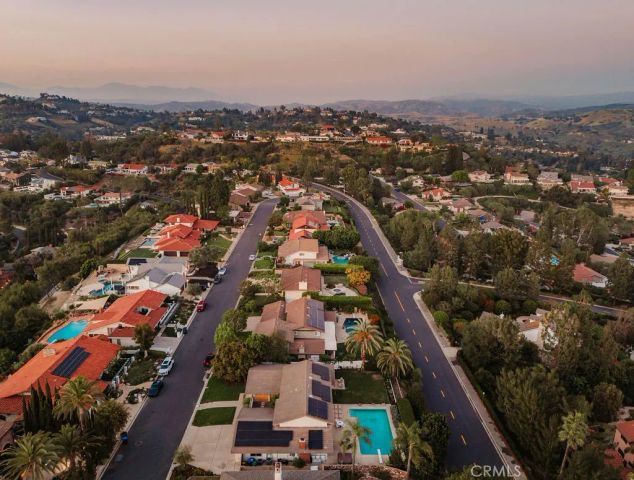 11042 Hunting Horn Drive, North Tustin, CA 92705