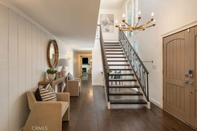 11042 Hunting Horn Drive, North Tustin, CA 92705
