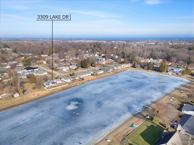 3309 Lake Drive, Fort Gratiot Charter Township, MI 48059