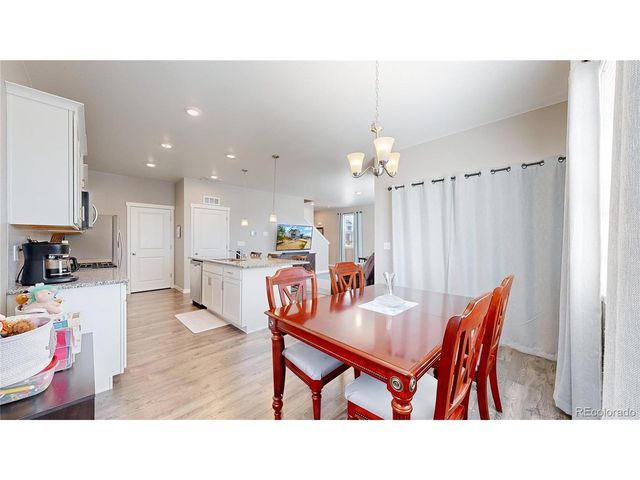 2122 Pineywoods St, Mead, CO 80542