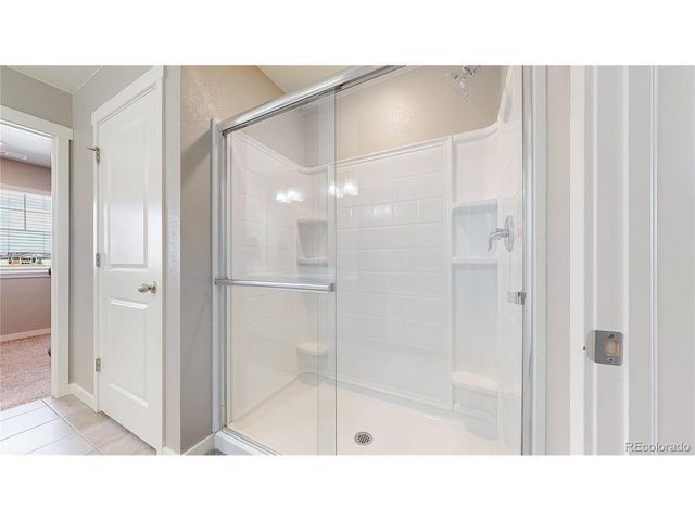 2122 Pineywoods St, Mead, CO 80542