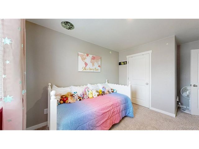 2122 Pineywoods St, Mead, CO 80542