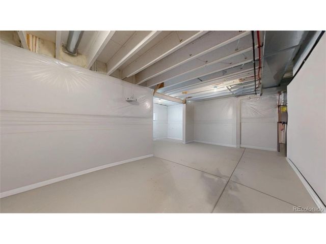 2122 Pineywoods St, Mead, CO 80542