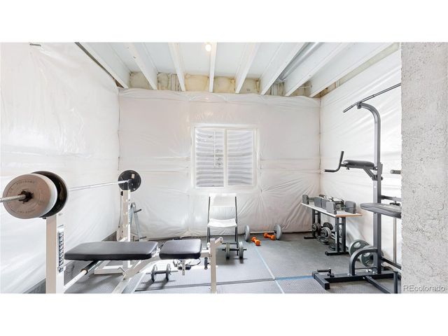 2122 Pineywoods St, Mead, CO 80542