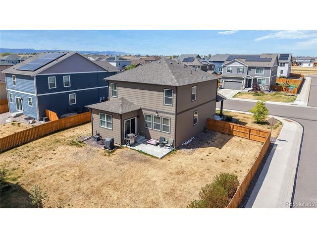 2122 Pineywoods St, Mead, CO 80542