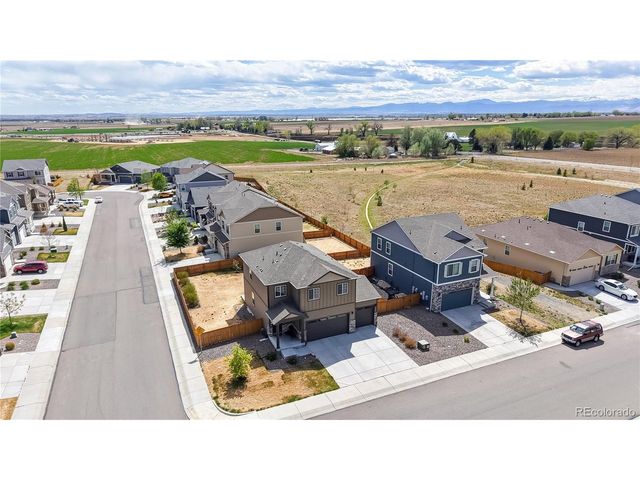 2122 Pineywoods St, Mead, CO 80542