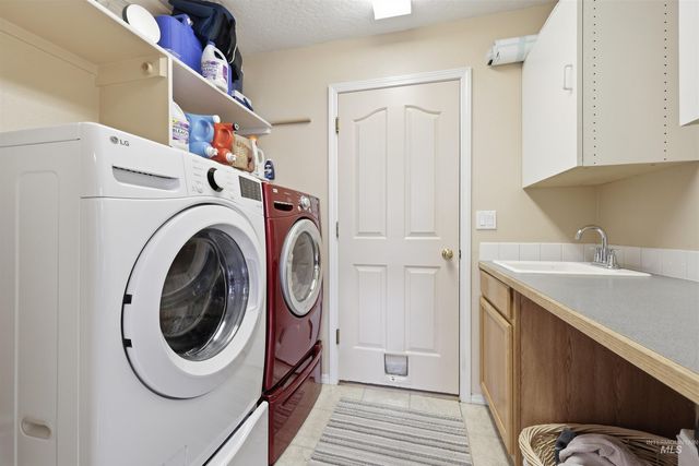 16460 Coral Drive, Nampa, ID 83687