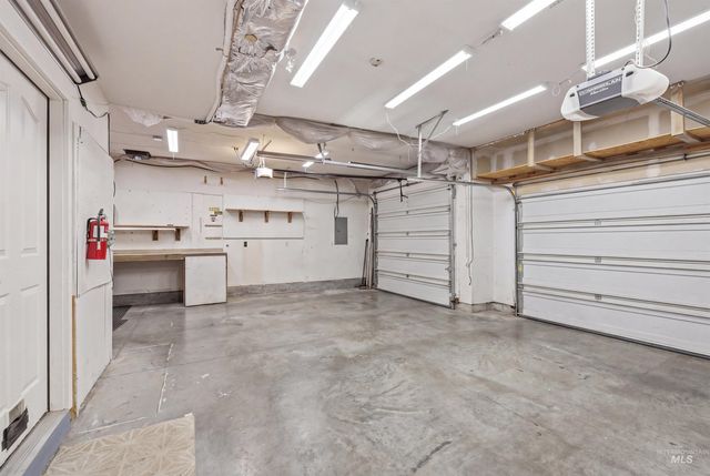 16460 Coral Drive, Nampa, ID 83687