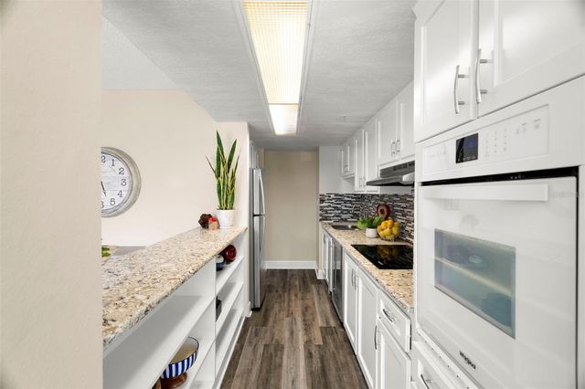 470 3RD STREET S 205, St Petersburg, FL 33701