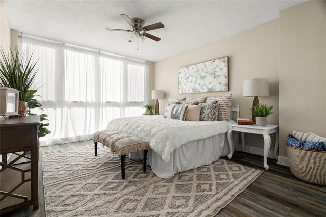 470 3RD STREET S 205, St Petersburg, FL 33701