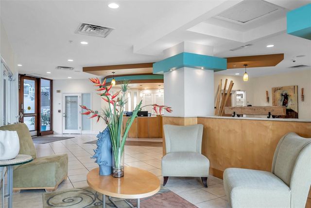 470 3RD STREET S 205, St Petersburg, FL 33701