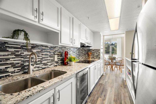 470 3RD STREET S 205, St Petersburg, FL 33701